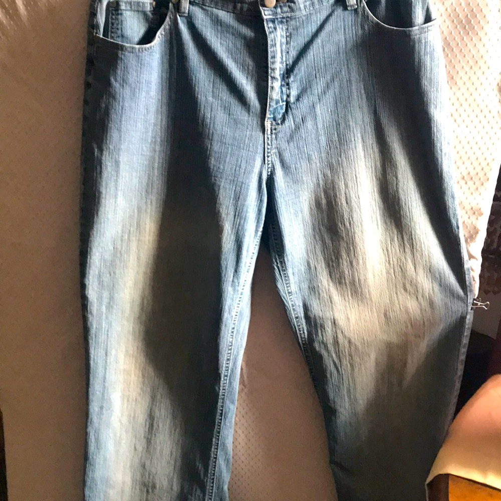 Stressed Denim Jeans
